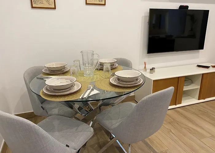 Centrico Y Practico Piso Con Entrada Independiente